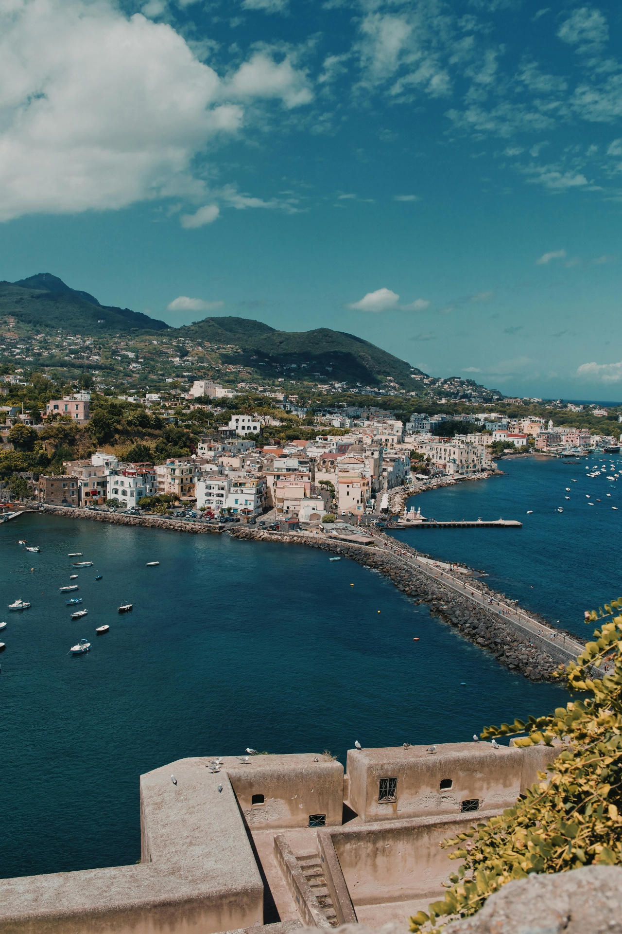 Vista panoramica di Ischia dal Castello Aragonese